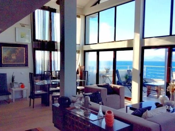 luxury villa for sale in Utjeha