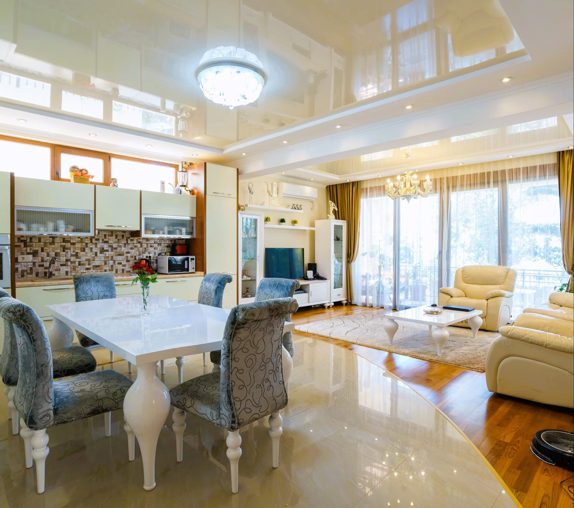 Ratac Bar'da satılık lüks villa