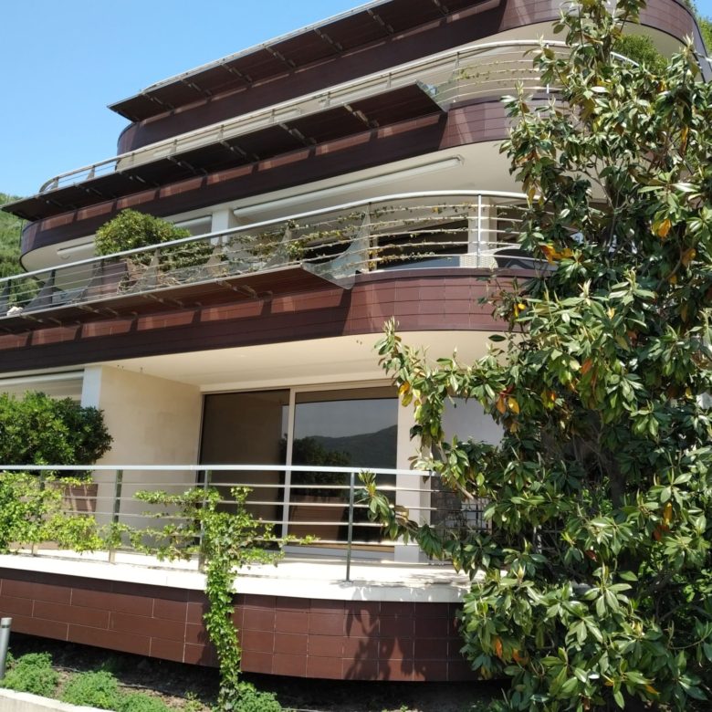 Luksusowy apartament Dukley Gardens w Becici – 3 sypialnie, widok na morze i inteligentny dom — Czarnogóra
