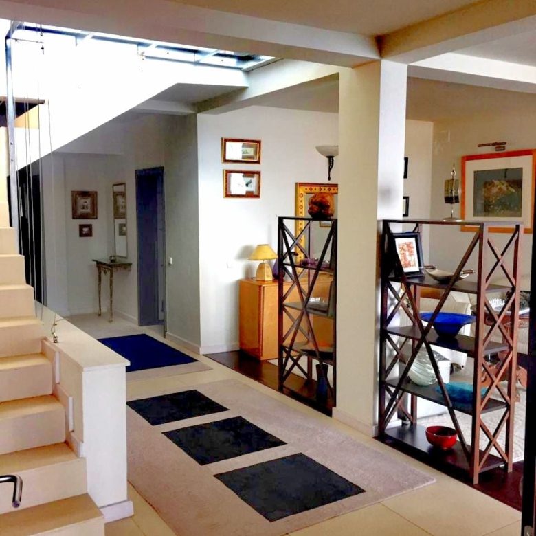 Luxusvilla in Utjeha zu verkaufen – 475 m², Strandjuwel — Montenegro
