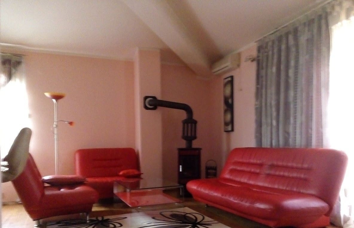 Duplex stan sa pogledom na more u Baošićima — Crna Gora