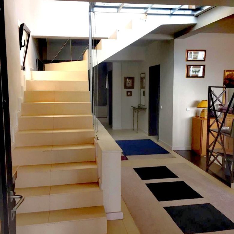 Luxusvilla in Utjeha zu verkaufen – 475 m², Strandjuwel — Montenegro
