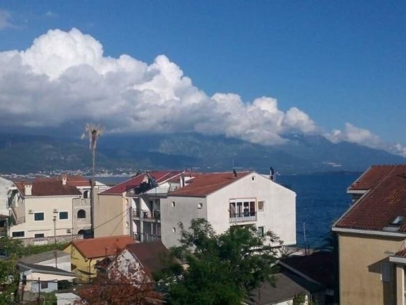Duplex apartment with sea views in Baosici