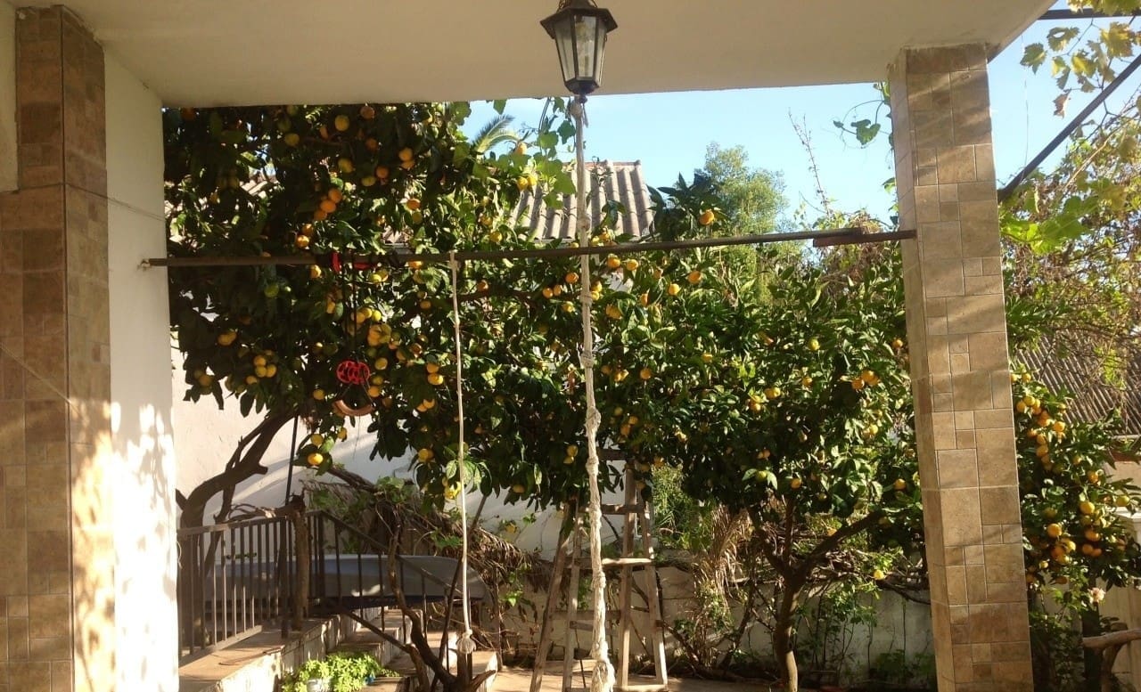 Villa for sale in Kruce — Montenegro