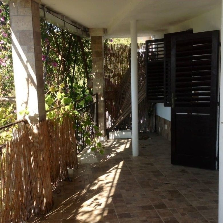 Villa for sale in Kruce — Montenegro