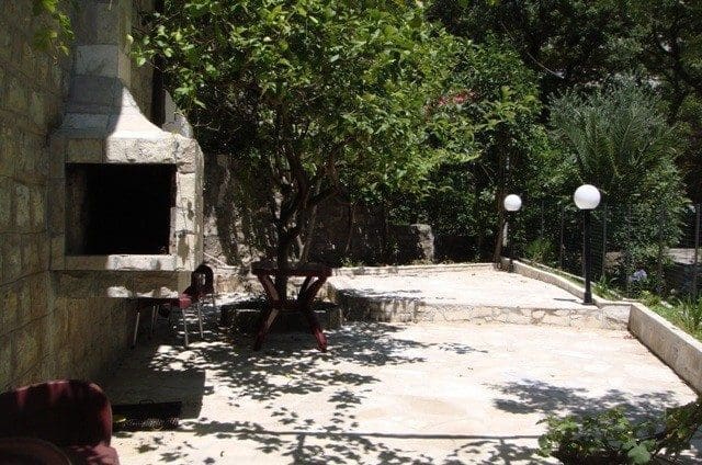 Šarmantna kamena kuća sa 2 spavaće sobe u Perazića Dolu — Crna Gora