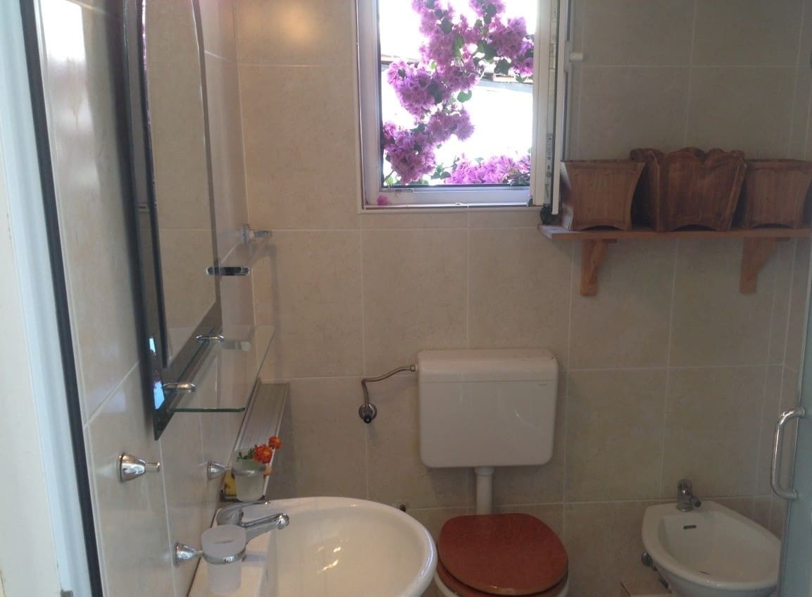 Villa for sale in Kruce — Montenegro