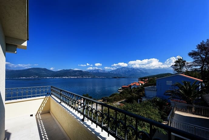 Villa for sale in Krasici-Tivat — Montenegro