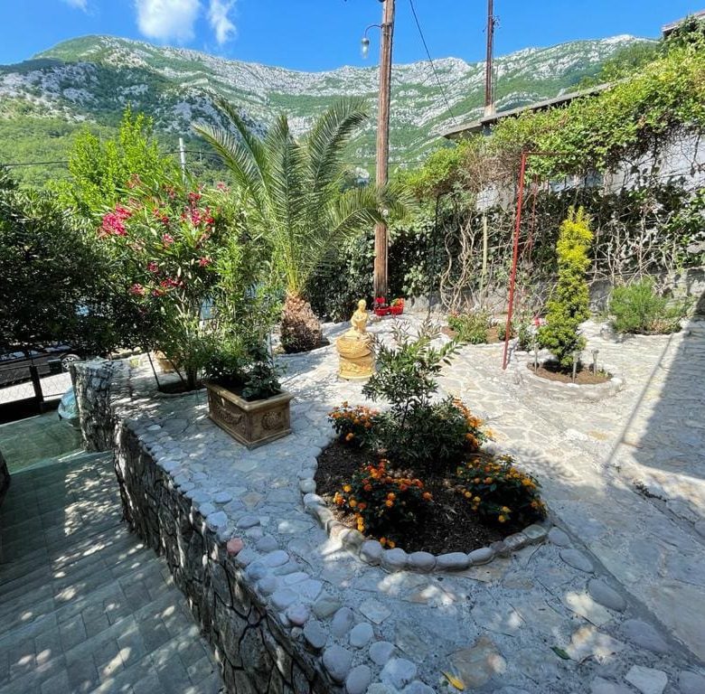 House for sale in Montenegro-Djurmani — Montenegro