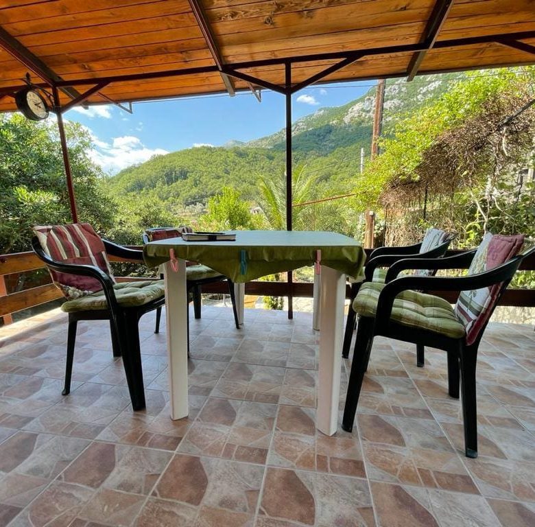 House for sale in Montenegro-Djurmani — Montenegro