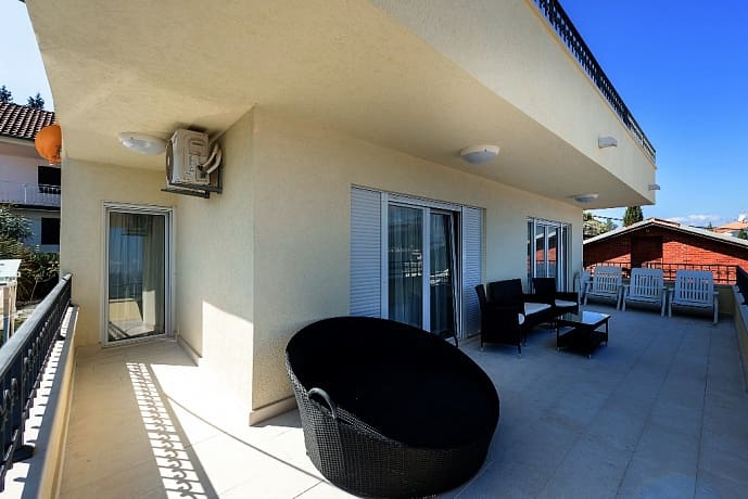 Villa for sale in Krasici-Tivat — Montenegro