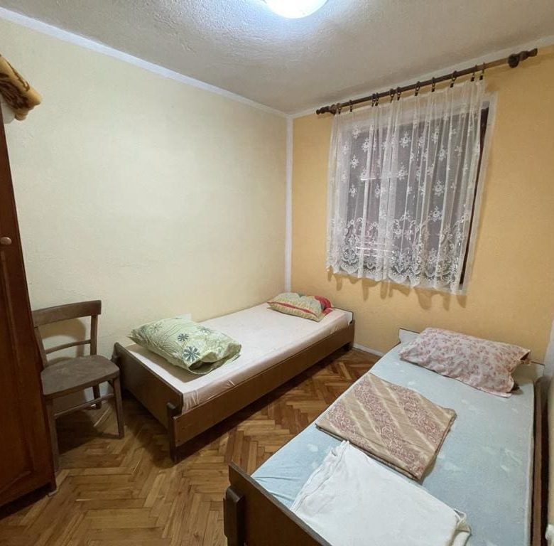 Будинок на продаж у Сутоморе 180 кв.м — Чорногорія