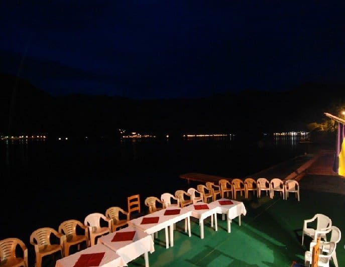 Karadağ-Stoliv'de satılık otel — Karadağ
