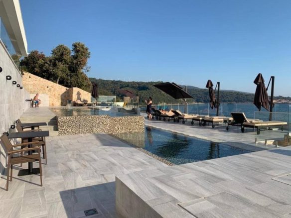 Apartmani na obali u Dobroj Vodi - Bar