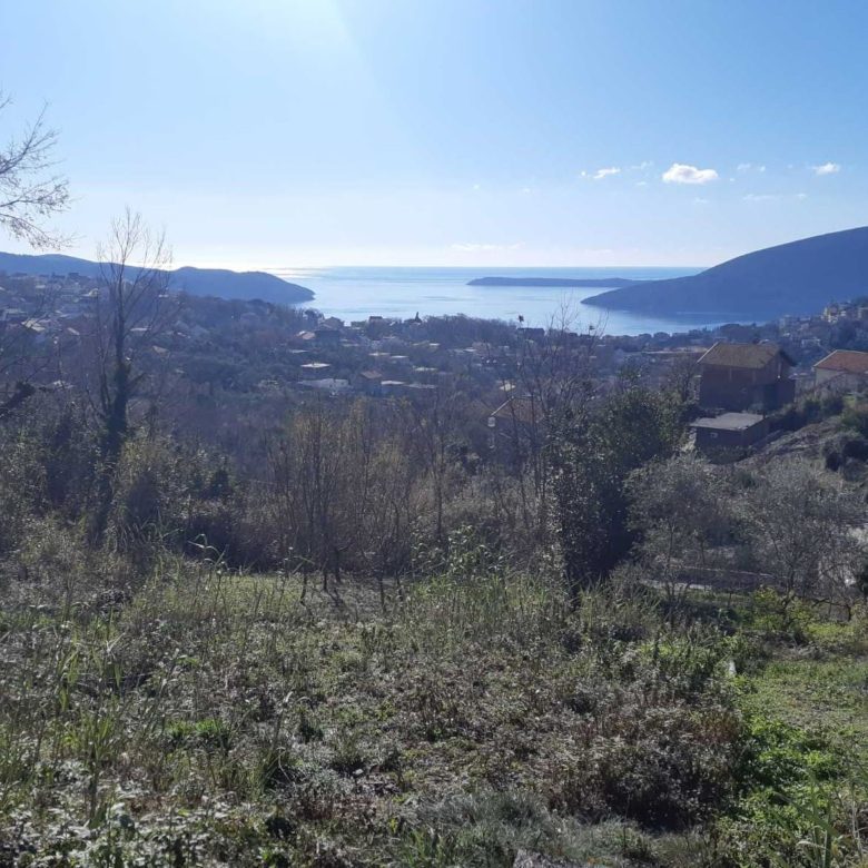 Land plot for sale in Herceg Novi
