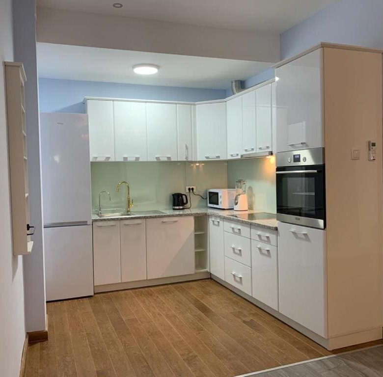 Waterfront apartments in Dobra Voda-Bar — Montenegro