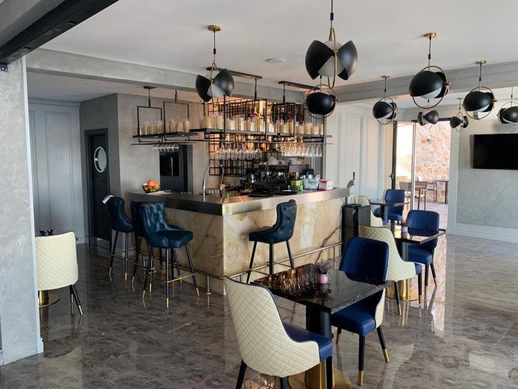 Waterfront apartments in Dobra Voda-Bar — Montenegro
