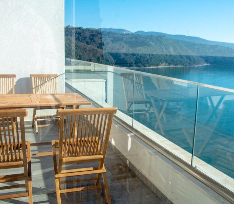 Waterfront apartments in Dobra Voda-Bar — Montenegro