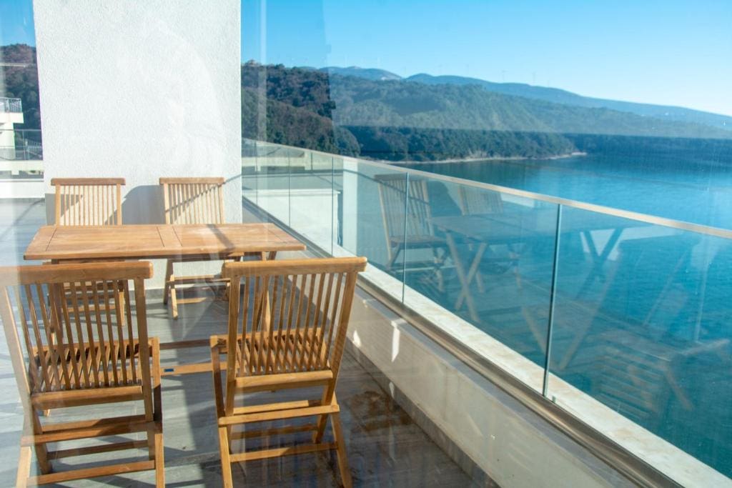 Waterfront apartments in Dobra Voda-Bar — Montenegro