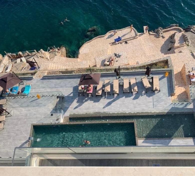 Waterfront apartments in Dobra Voda-Bar — Montenegro