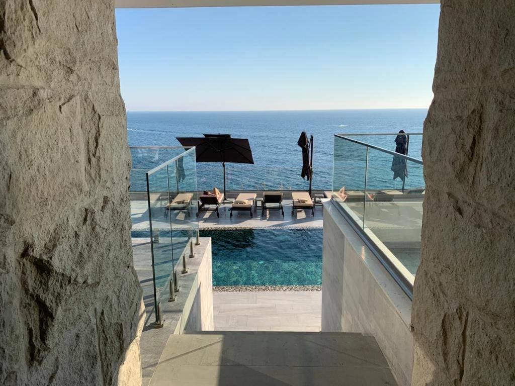 Waterfront apartments in Dobra Voda-Bar — Montenegro