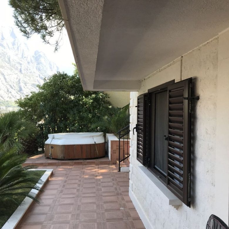 House for sale in Prcanj — Montenegro