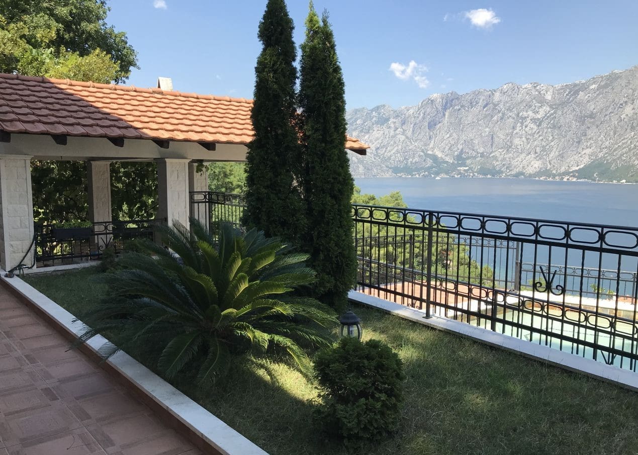 House for sale in Prcanj — Montenegro