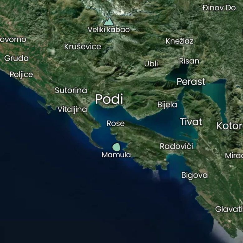 Land plot for sale in Herceg Novi — Montenegro