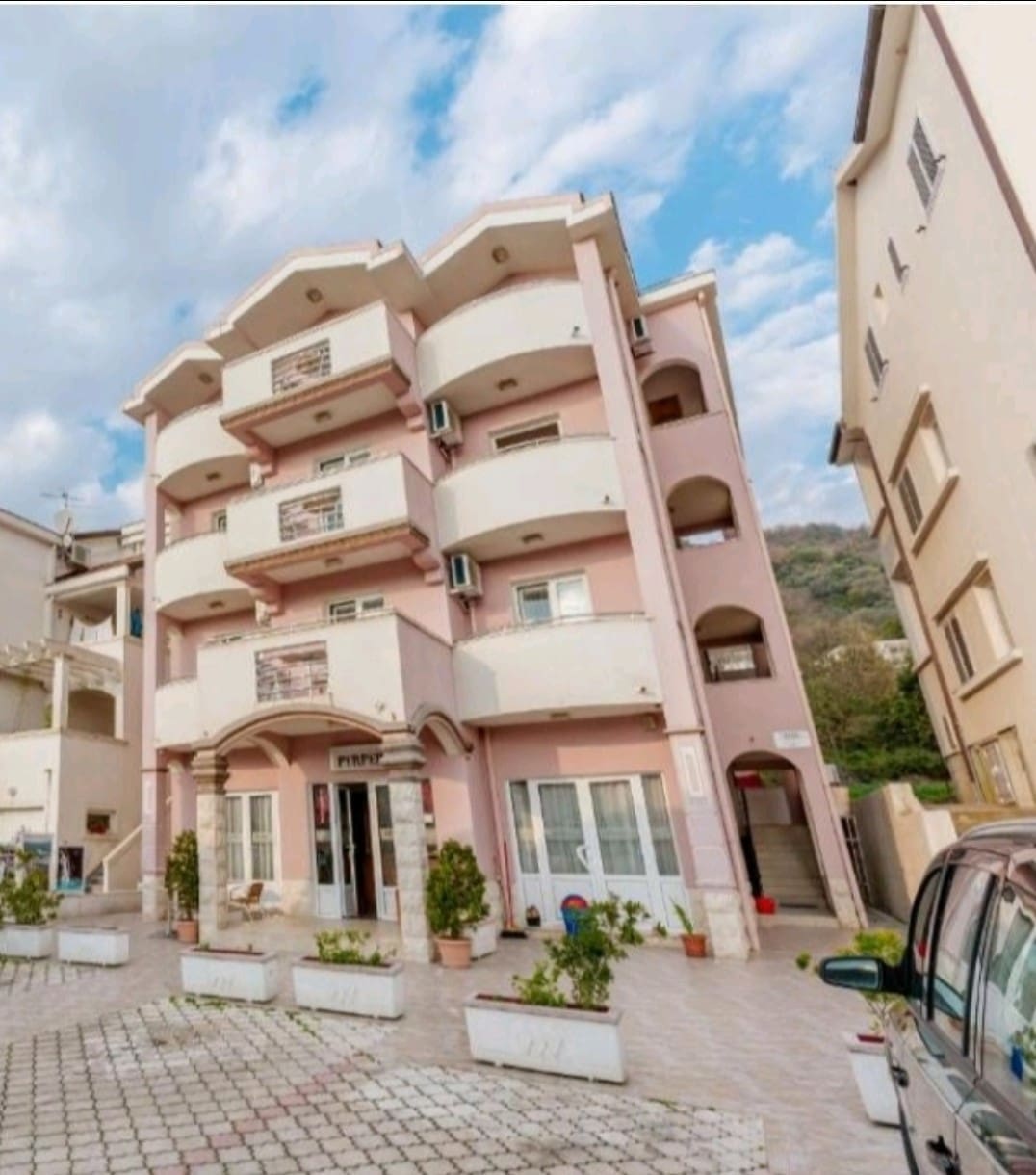 MREproperty (1) Mini hotel for sale in Tivat