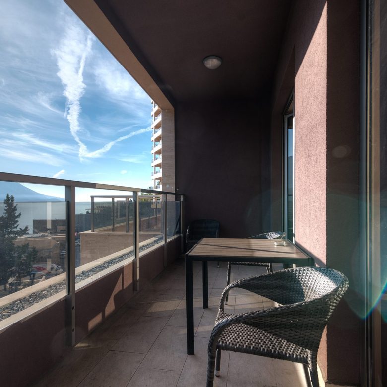 Becici'de satılık üç yatak odalı daire - 104 m² — Karadağ