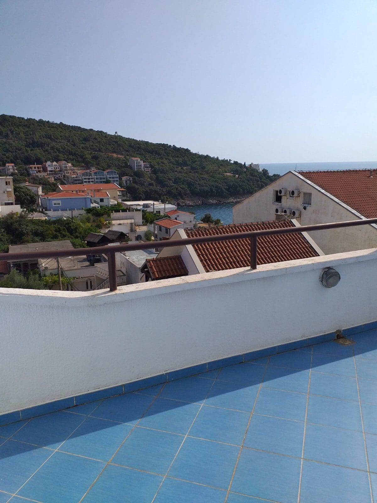Haus am Meer in Utjeha — Montenegro