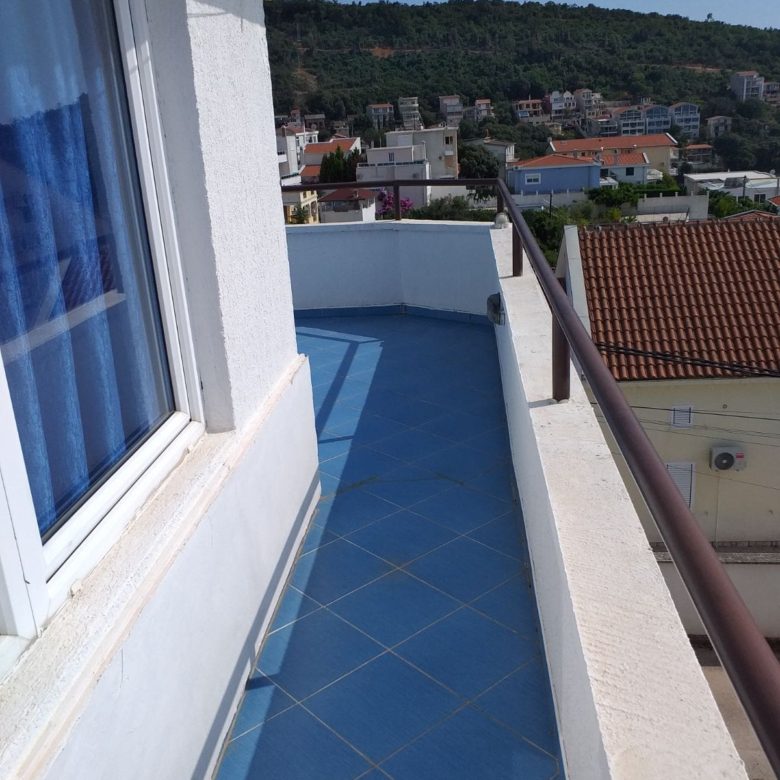 Haus am Meer in Utjeha — Montenegro
