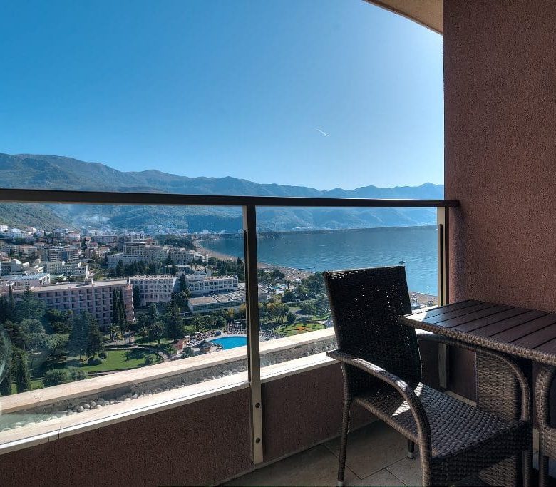 Luxuswohnung in Becici zu verkaufen — Montenegro
