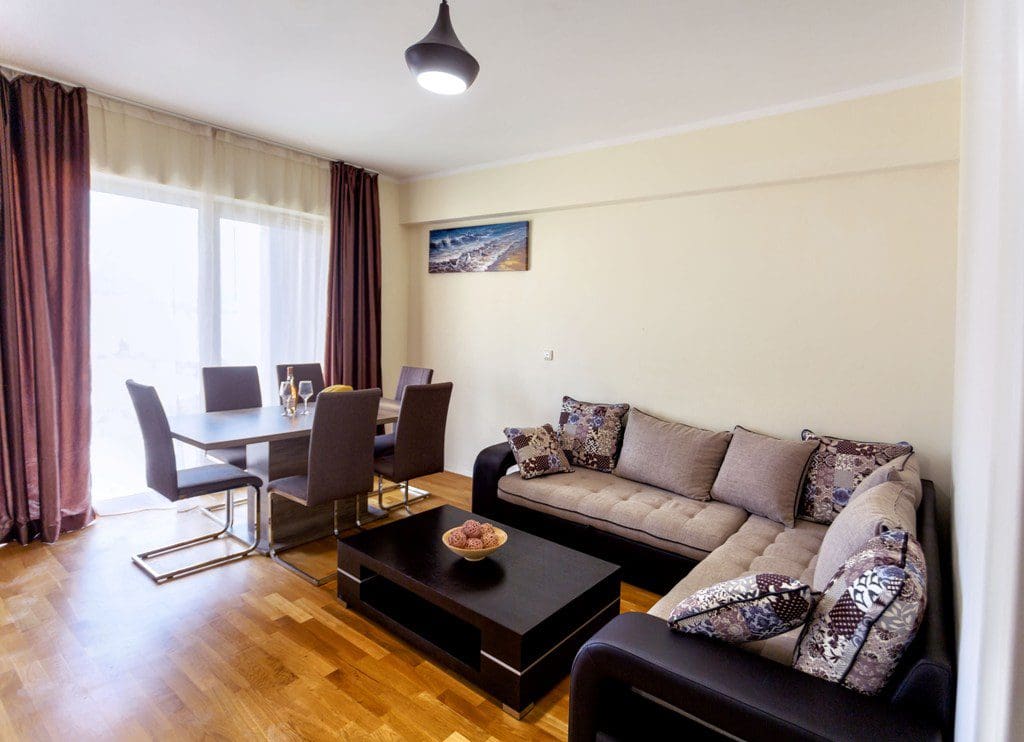 Zweizimmerwohnung in Becici — Montenegro