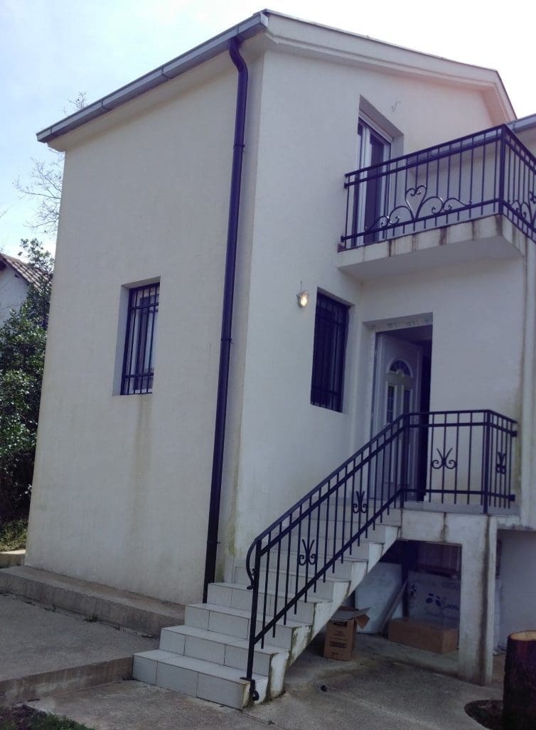 Haus in Kruce zu verkaufen