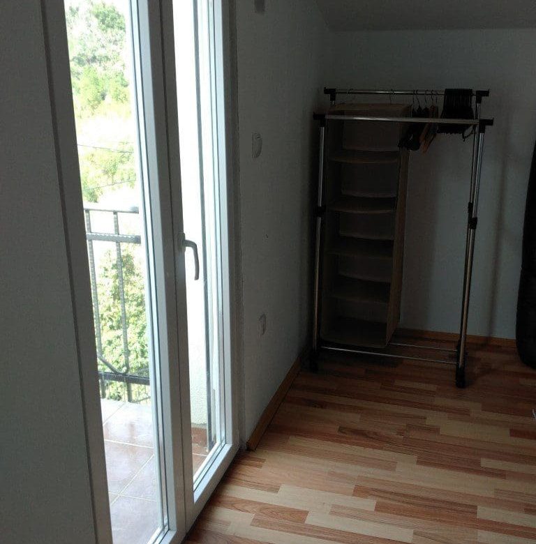 Haus in Kruče zu verkaufen — Montenegro