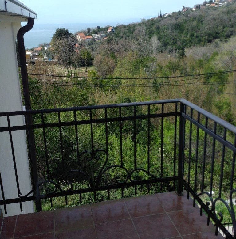 Haus in Kruče zu verkaufen — Montenegro