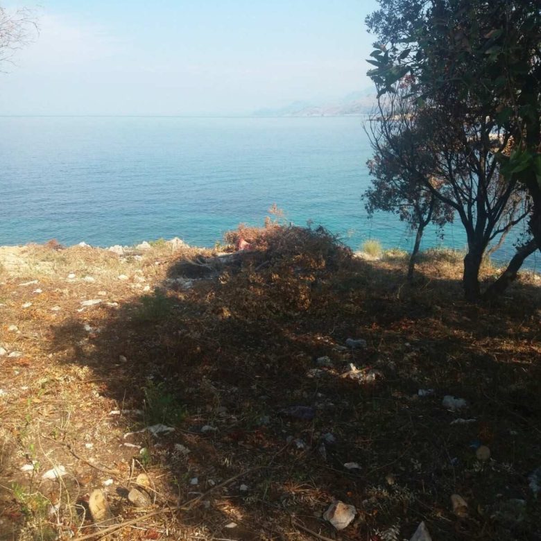 Waterfront land plot for sale — Montenegro