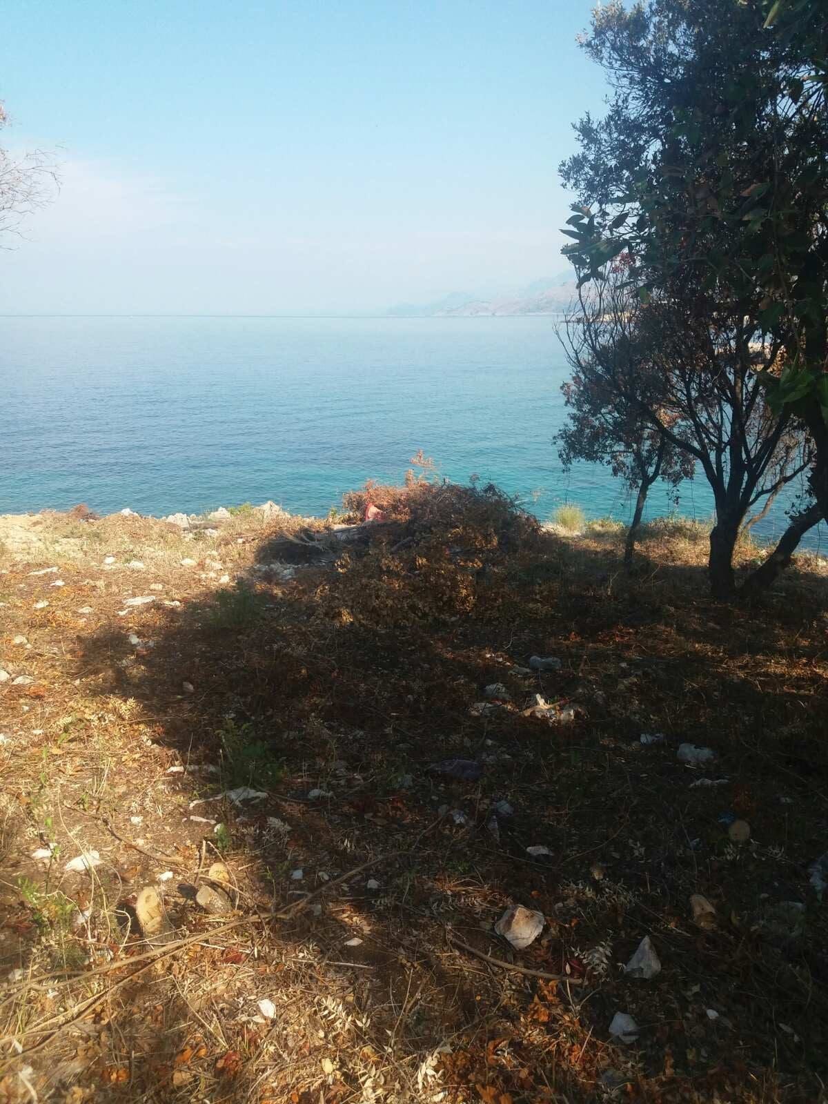 Waterfront land plot for sale — Montenegro
