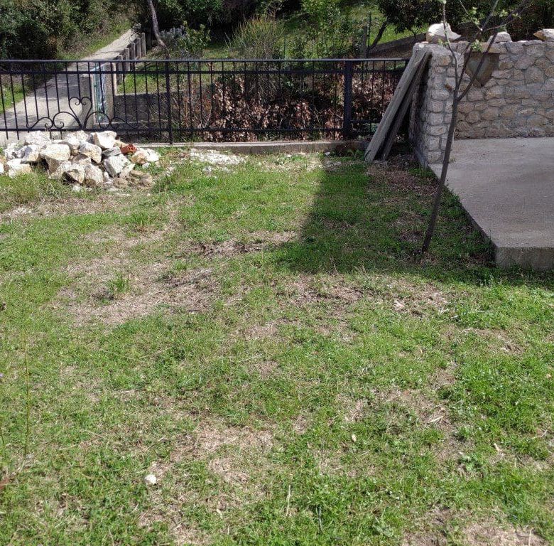 Haus in Kruče zu verkaufen — Montenegro