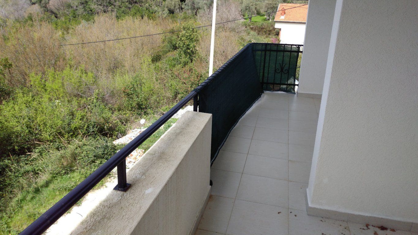 Haus in Kruče zu verkaufen — Montenegro