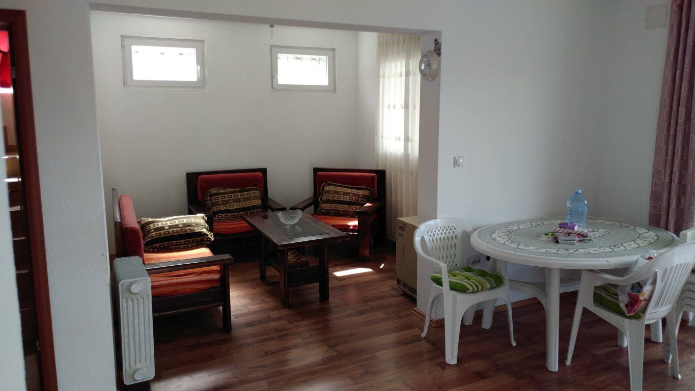 Haus in Kruče zu verkaufen — Montenegro