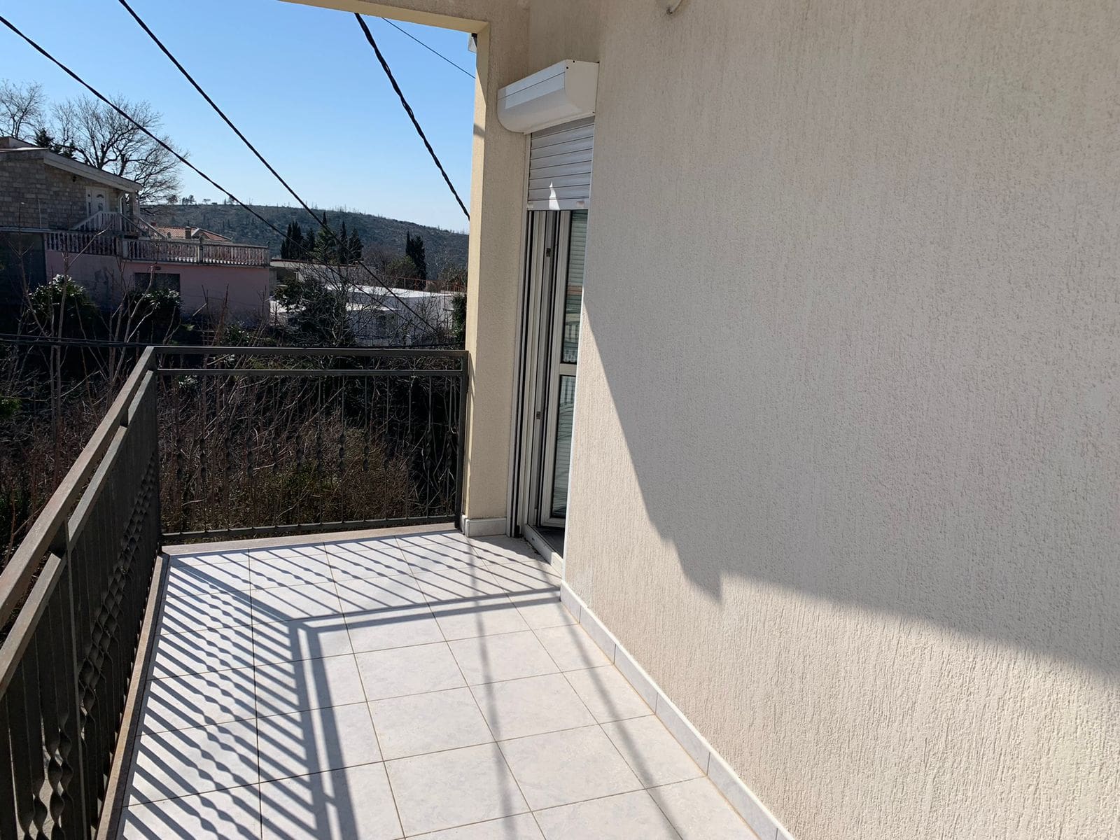 House 128sqm and apartment 71sqm for sale — Montenegro