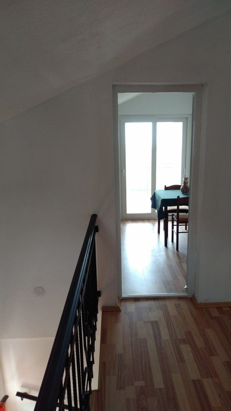 Haus in Kruče zu verkaufen — Montenegro