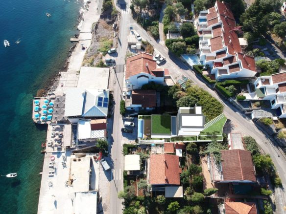 Villas for sale in Boko-Kotor Bay