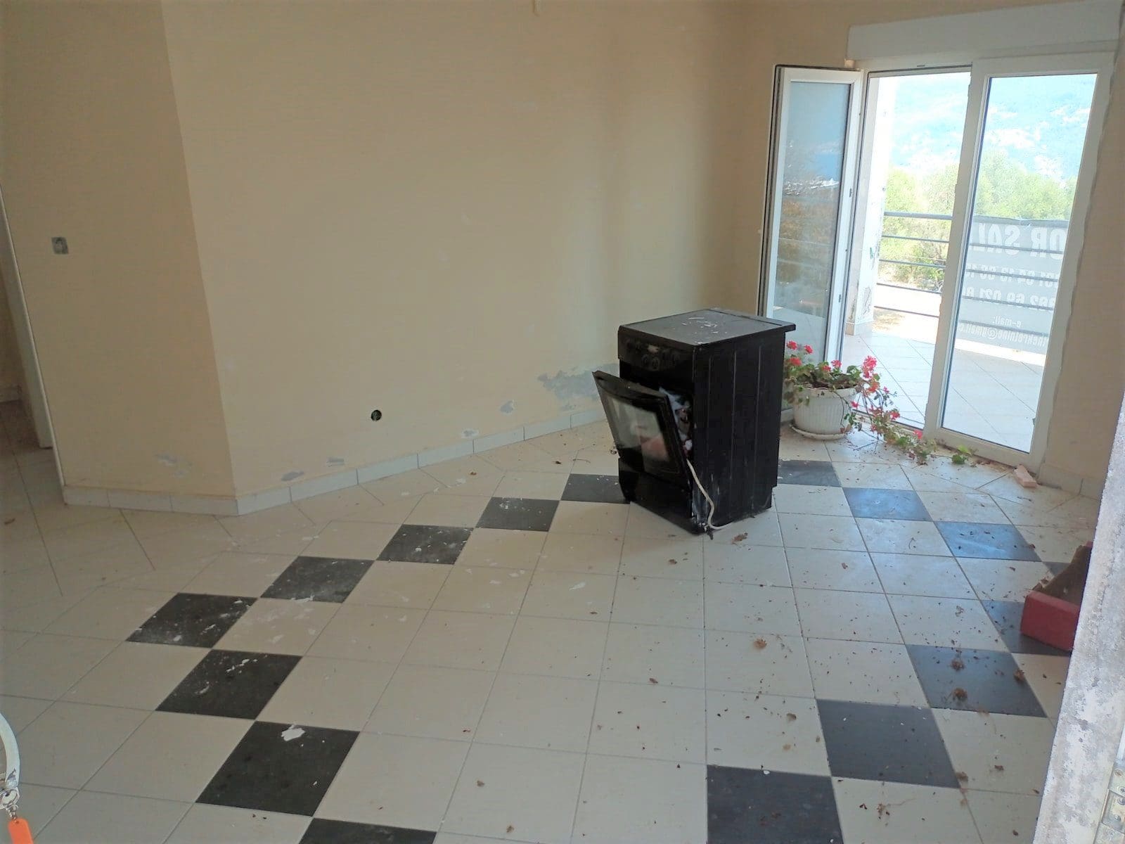 Willa z apartamentami w pobliżu Igalo — Czarnogóra