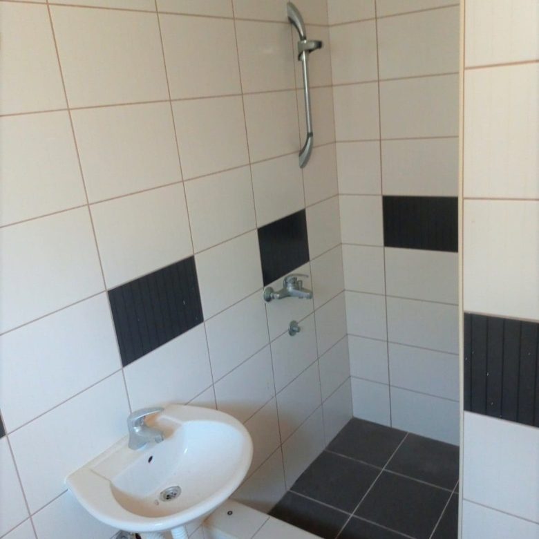 Willa z apartamentami w pobliżu Igalo — Czarnogóra