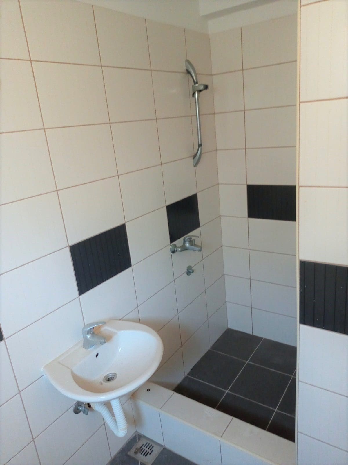 Willa z apartamentami w pobliżu Igalo — Czarnogóra