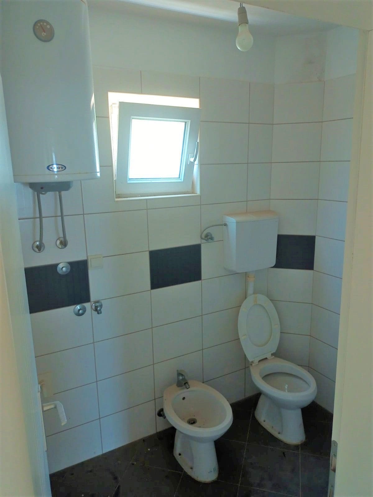 Willa z apartamentami w pobliżu Igalo — Czarnogóra