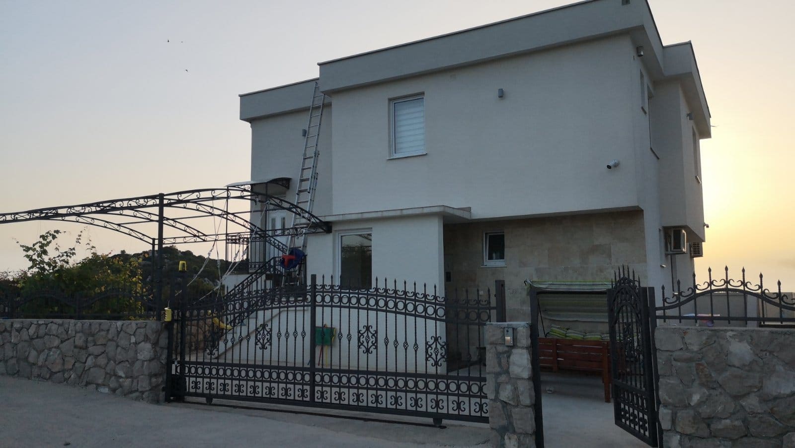 MREproperty (1) House for sale in Dobra Voda